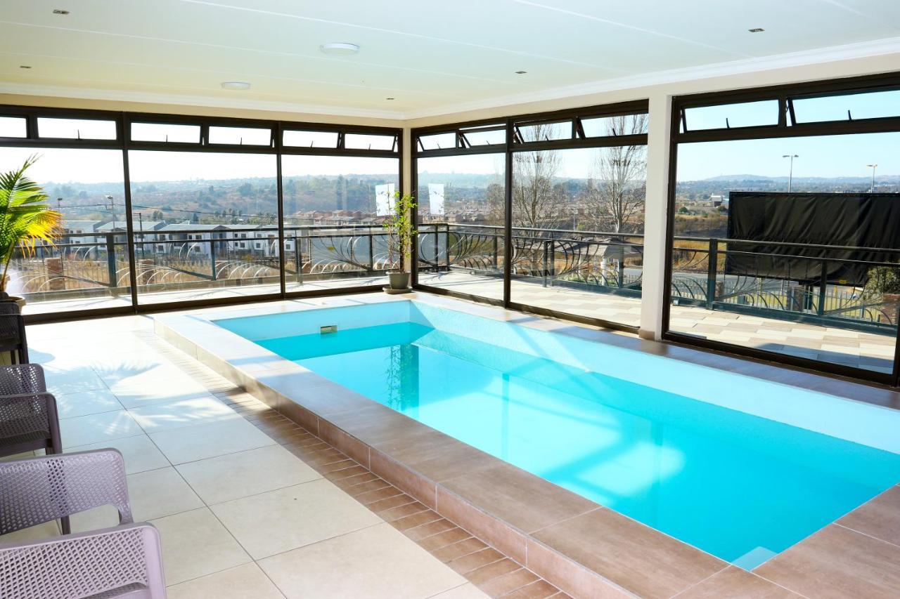 Eagle Nest Luxury Accommodation Roodepoort Eksteriør bilde