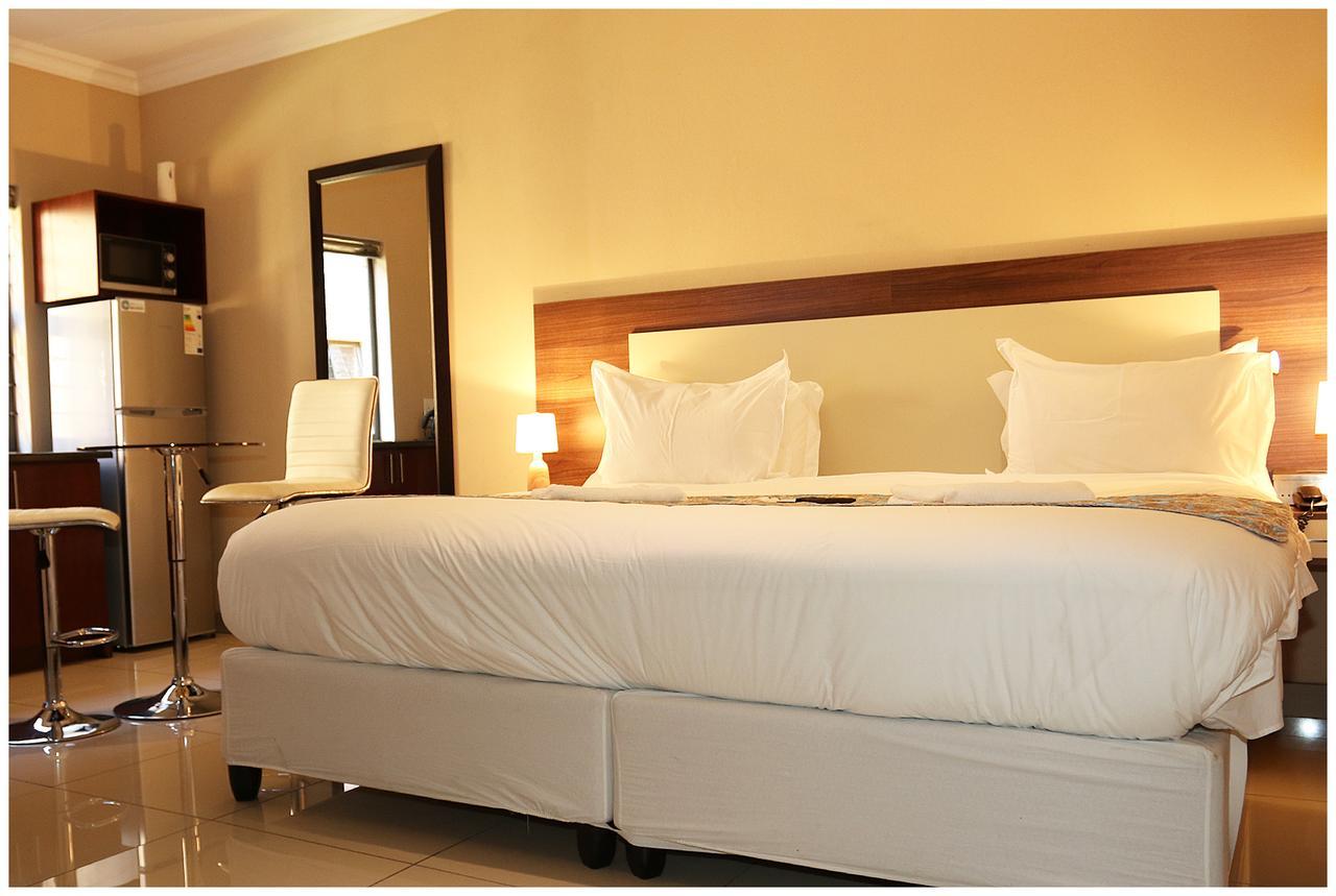 Eagle Nest Luxury Accommodation Roodepoort Eksteriør bilde