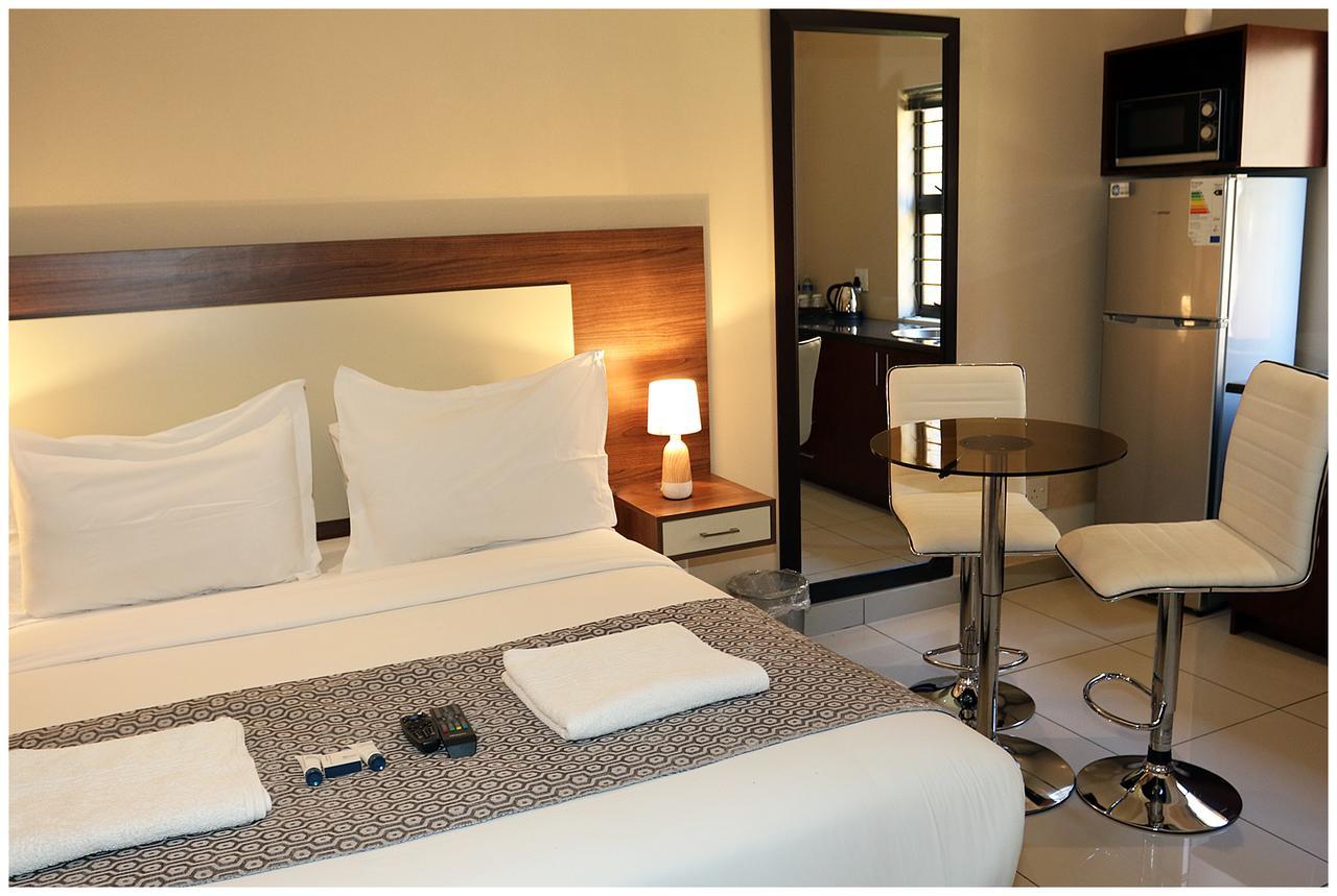 Eagle Nest Luxury Accommodation Roodepoort Eksteriør bilde