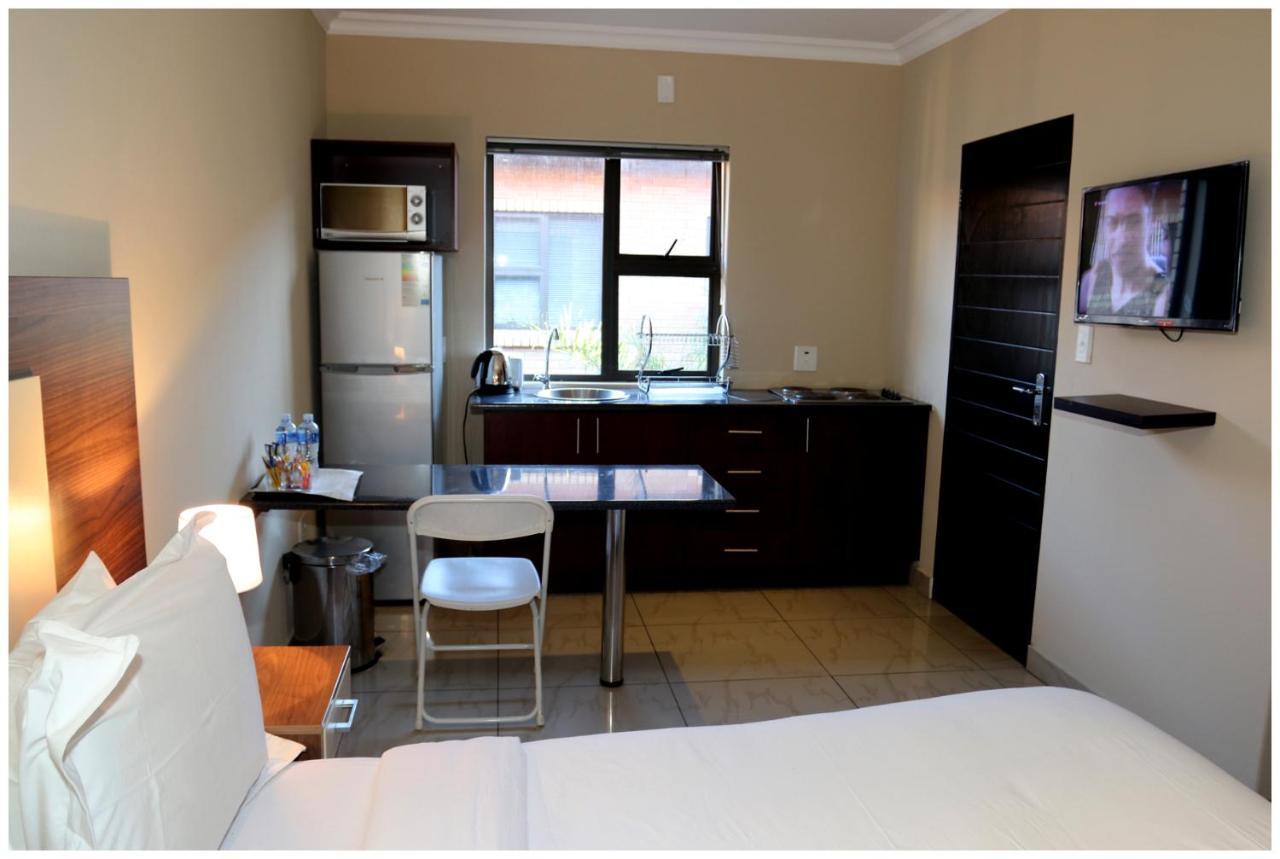 Eagle Nest Luxury Accommodation Roodepoort Eksteriør bilde