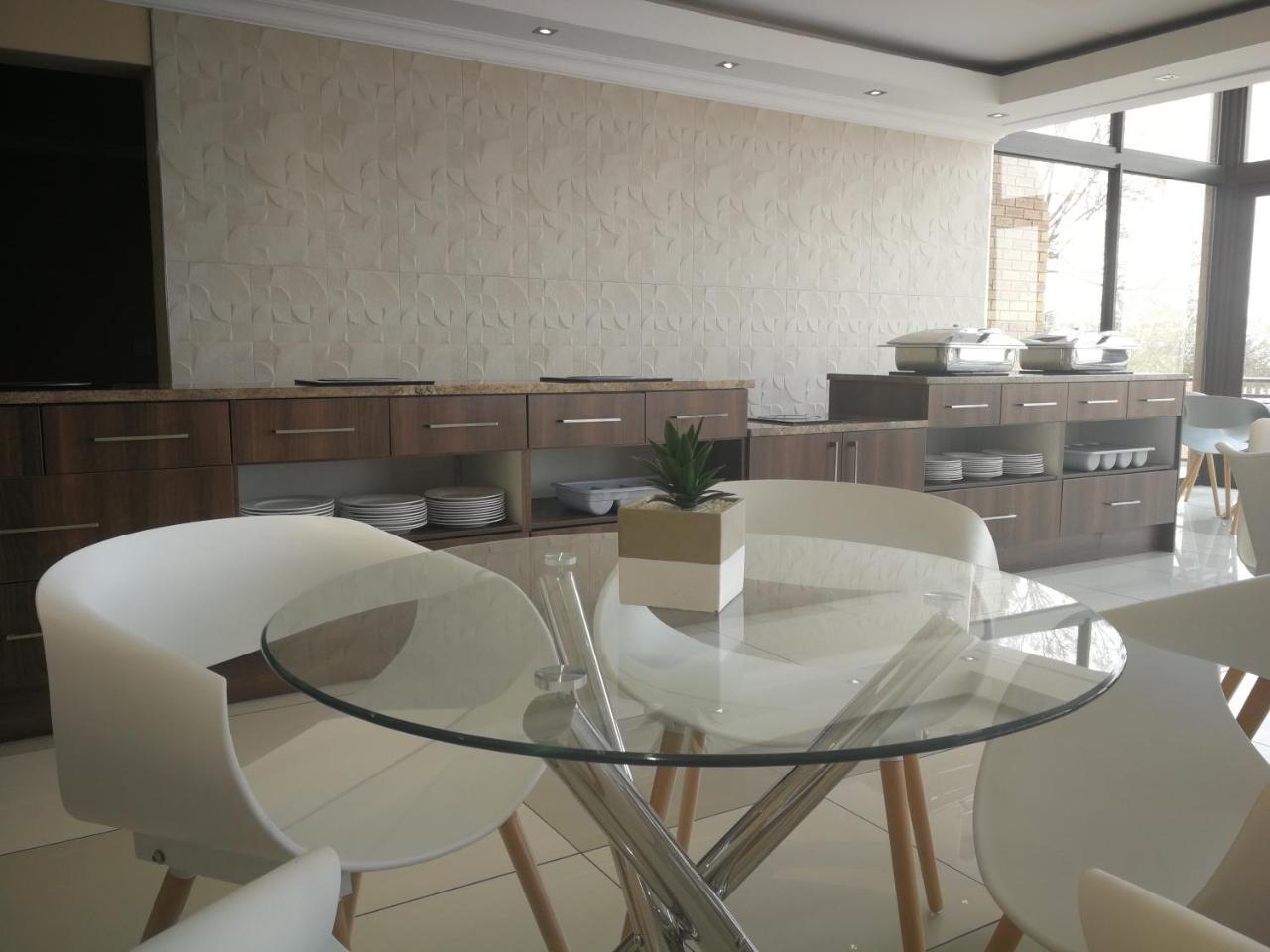 Eagle Nest Luxury Accommodation Roodepoort Eksteriør bilde