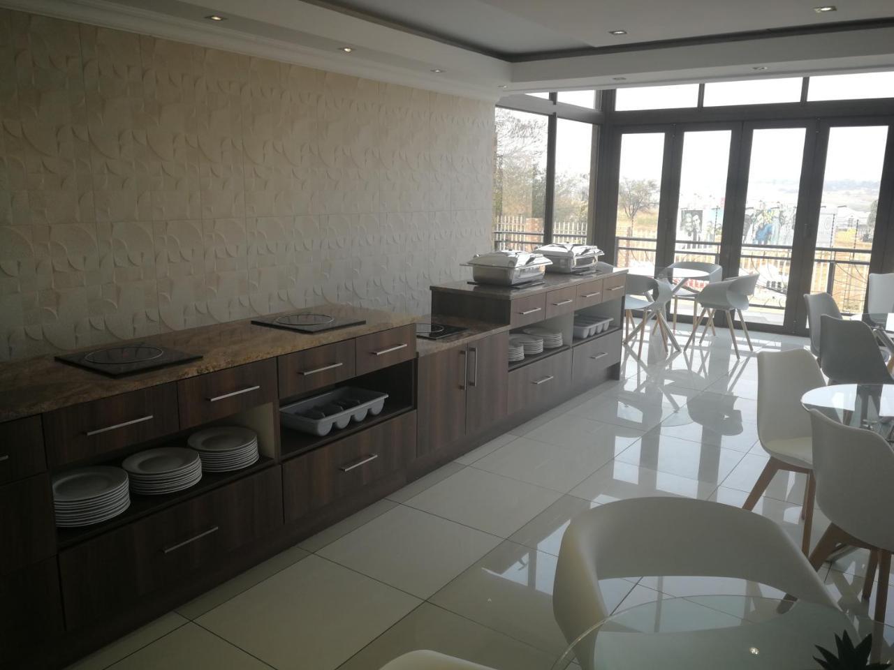 Eagle Nest Luxury Accommodation Roodepoort Eksteriør bilde